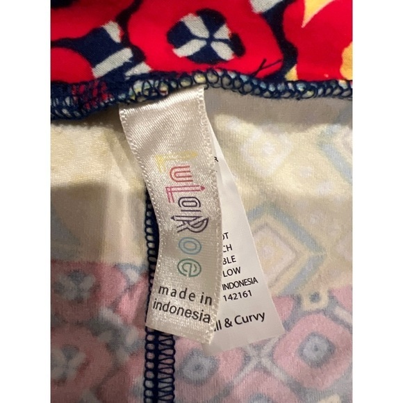 Lularoe XO LEGGINGS - SIZE TC - Picture 3 of 4